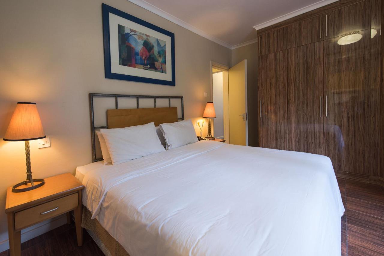 Protea Hotel By Marriott Dar Es Salaam Oyster Bay Екстериор снимка